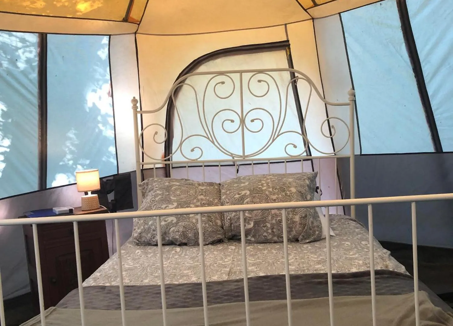 Camping Au Lac Du Drennec Glamping Tent Commana